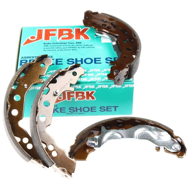 Колодки FN0051  04495-B1310  JFBK бараб