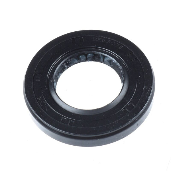 сальник 23*45*8  SU002-00752 ориг.